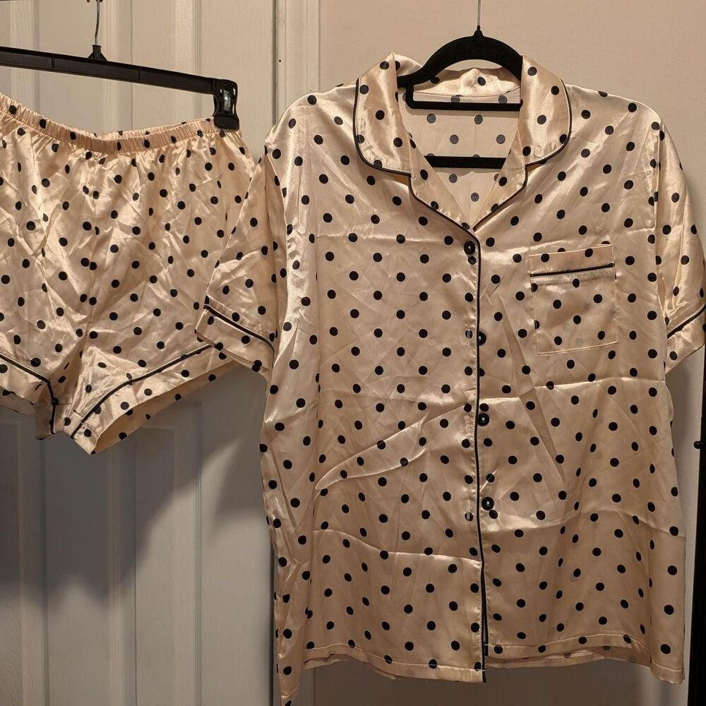 Cream & black polka dot satin pajama set